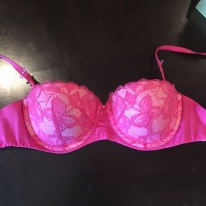 Vs balconet bra
