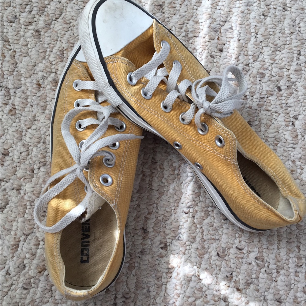 Unisex Converse - Mustard