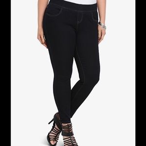 Torrid leak jeans /dark rinse 3