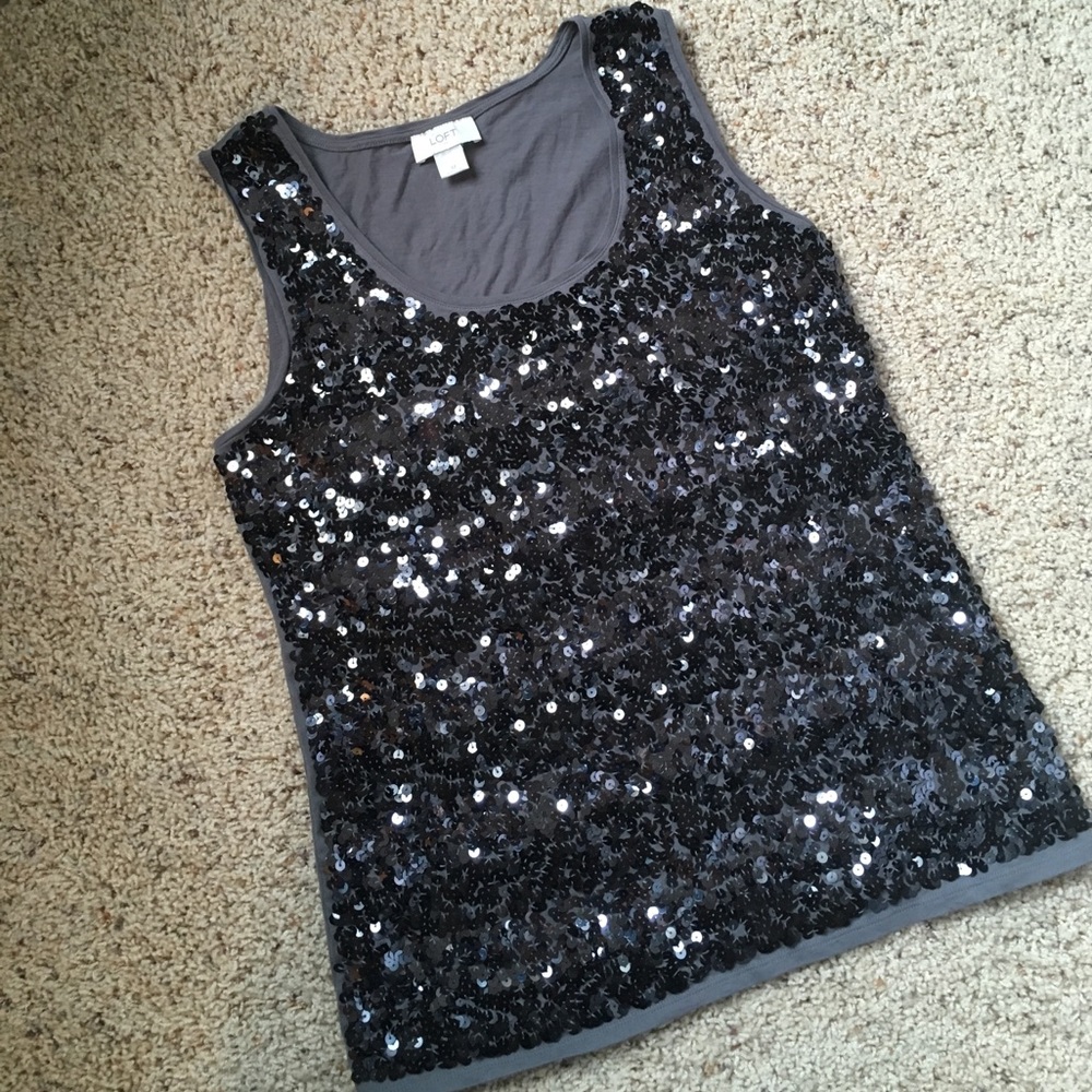 💥🎉HP x 2!!!🎉💥Loft tank with sequins