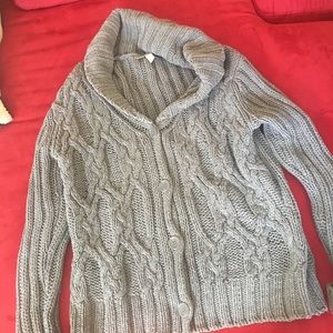 Grey sweater with scoop neck