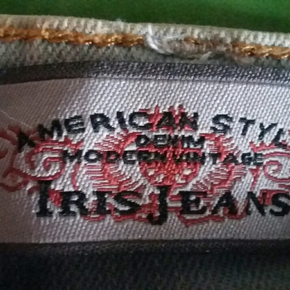 American Style IRIS Shorts - Picture 2 of 3