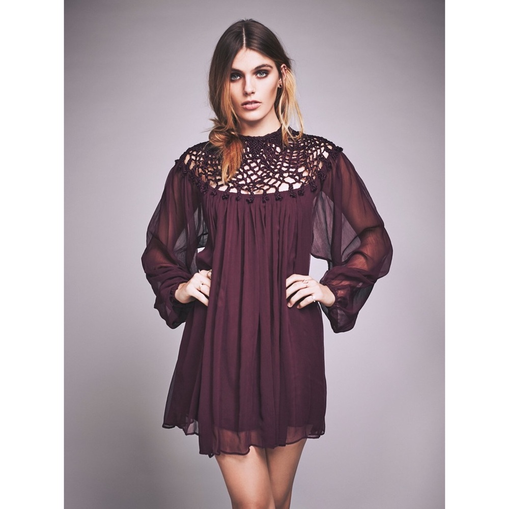 ✨NEW ✨ Free People Macrame Mini Dress XS Plum
