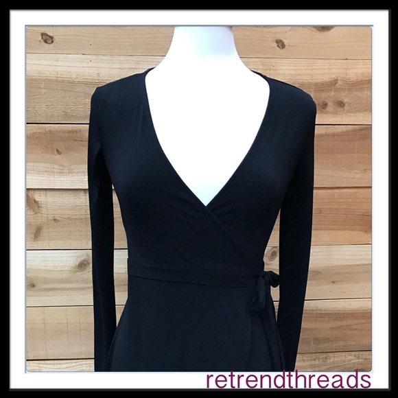 Forever 21 wrap dress! - Picture 4 of 4