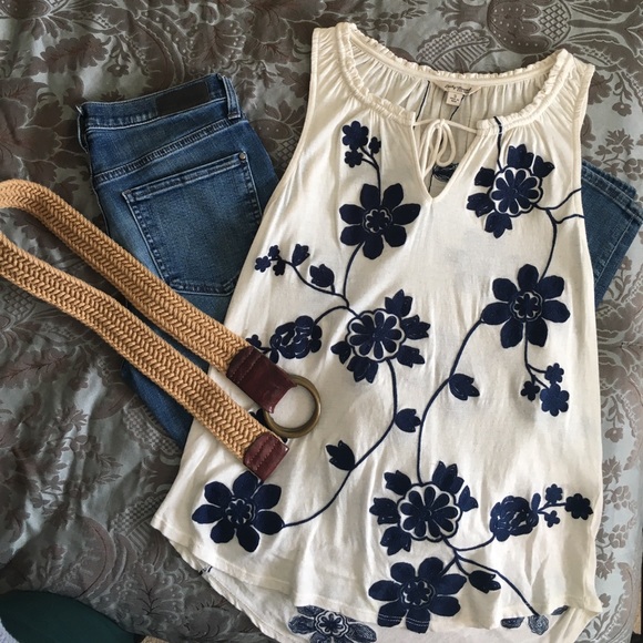 Lucky Brand Tops - Lucky Brand summer top