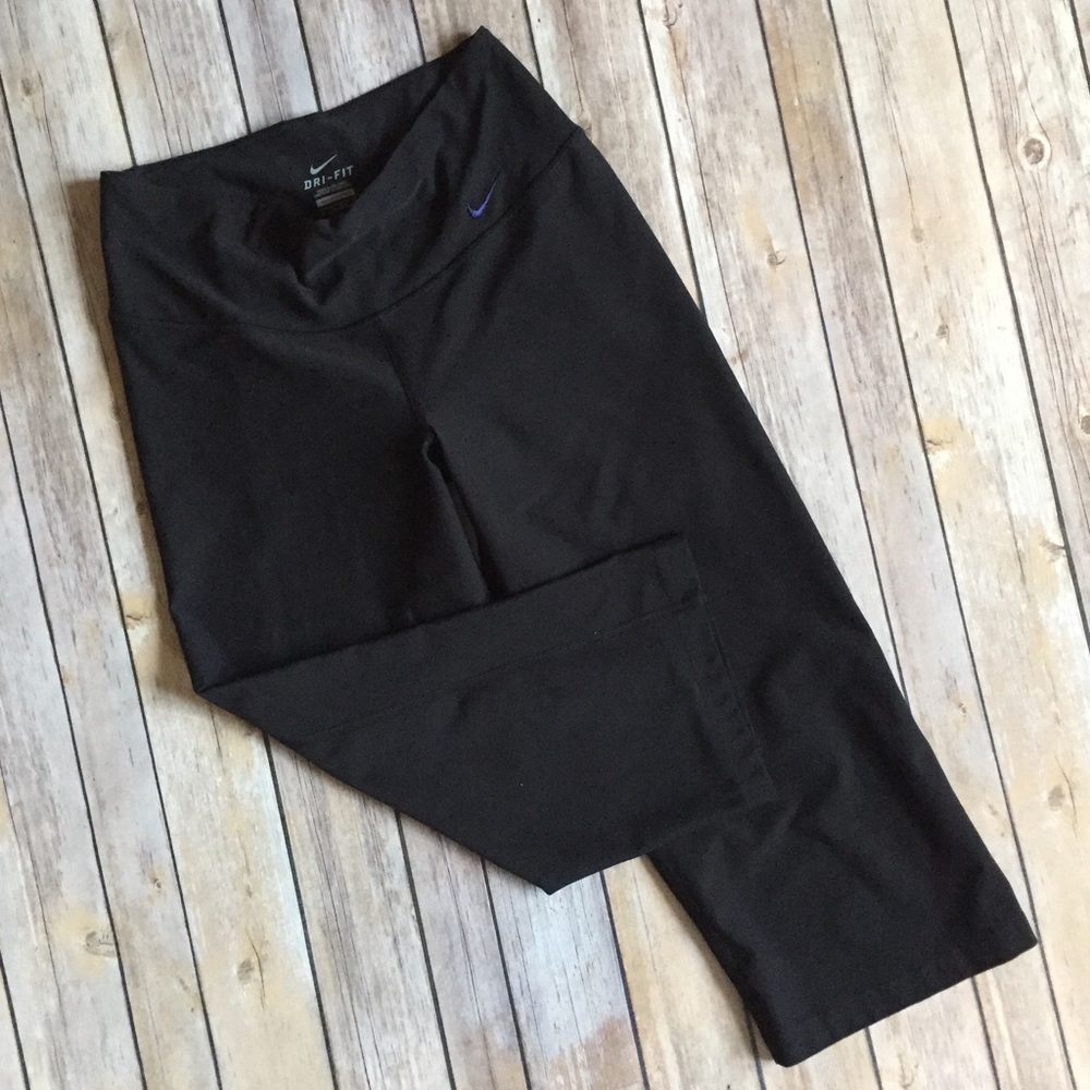 Nike Dri-Fit Workout Capris XS