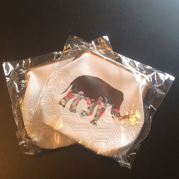 Elephant coin purse jen💕 - Picture 5 of 5