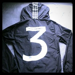 Yohji yamamotowind breaker