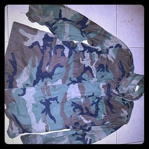 Mens medium camo jacket
