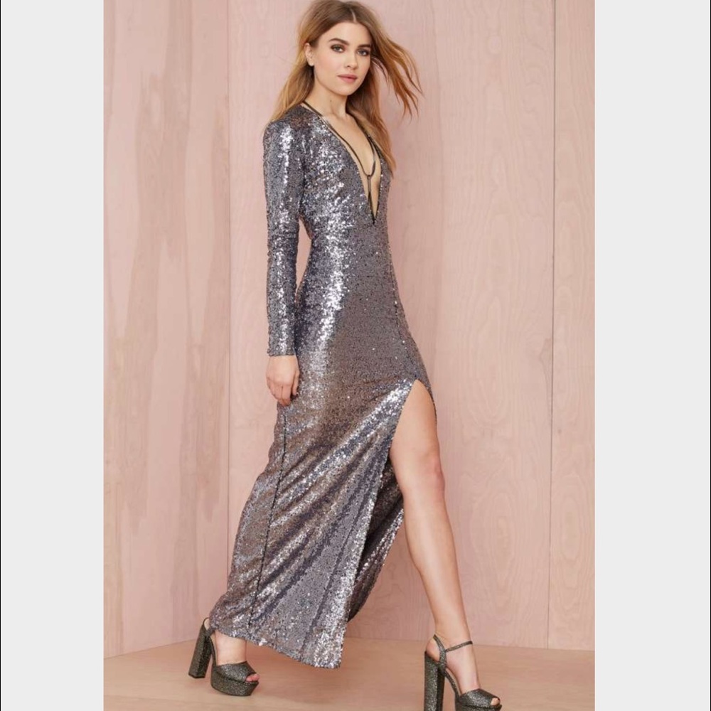 💥 New Years Eve Nasty Gal sequence gown 💥