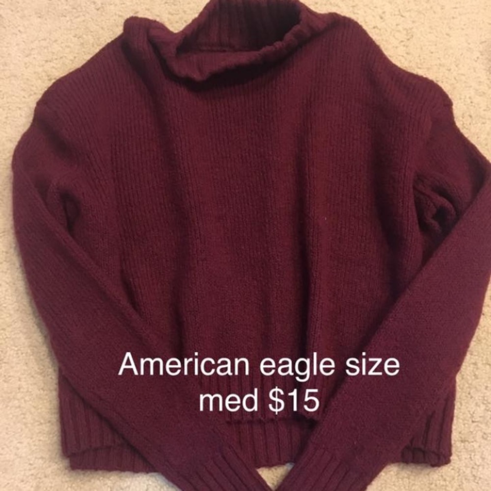 American Eagle sweater