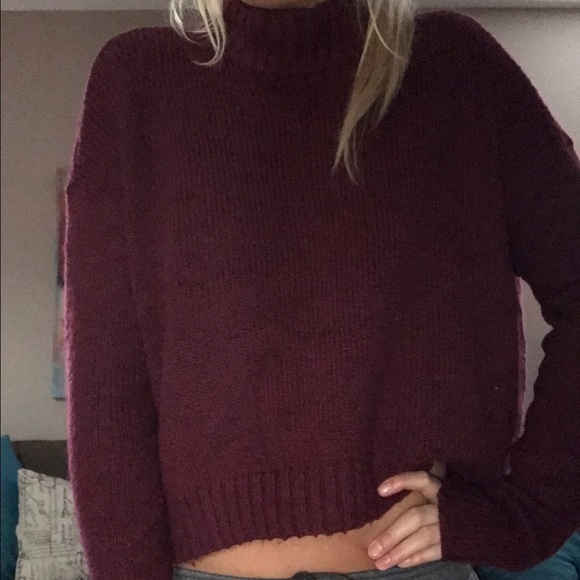 American Eagle sweater - Picture 2 of 3