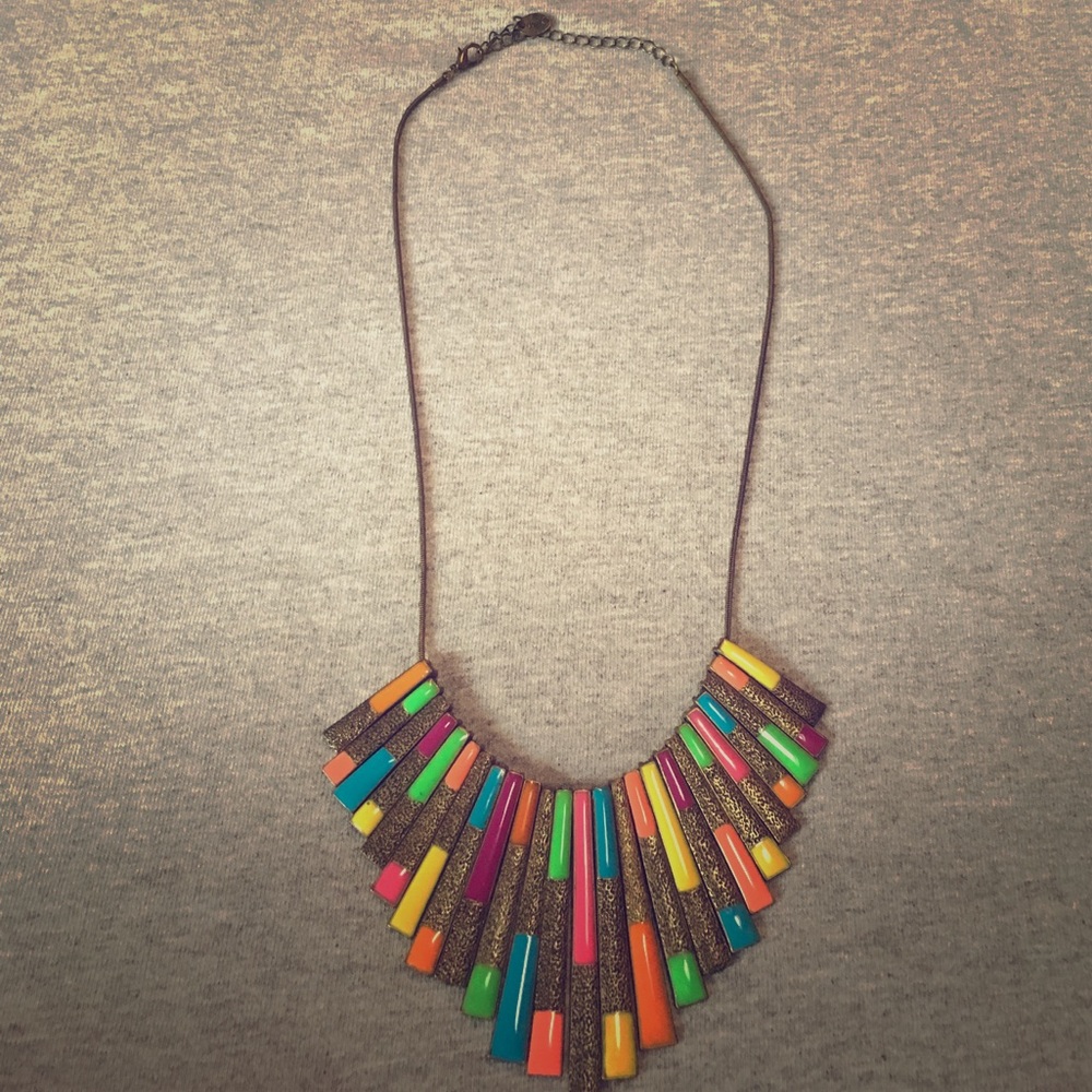 Cute multicolored necklace.