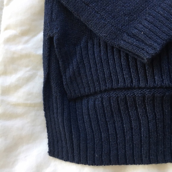Abercrombie & Fitch Sweaters - SALE❗️Abercrombie & Fitch Navy Frenchie Sweater Abercrombie & Fitch Sweaters - SALE❗️Abercrombie & Fitch Navy Frenchie Sweater