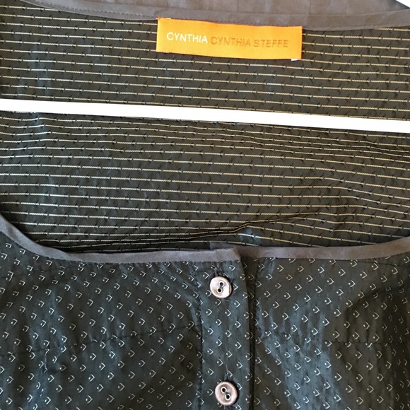 Never been worn - Picture 2 of 4