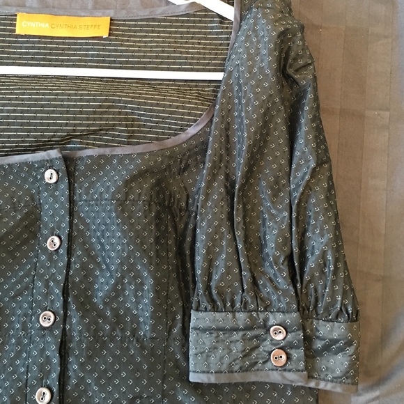 Never been worn - Picture 4 of 4