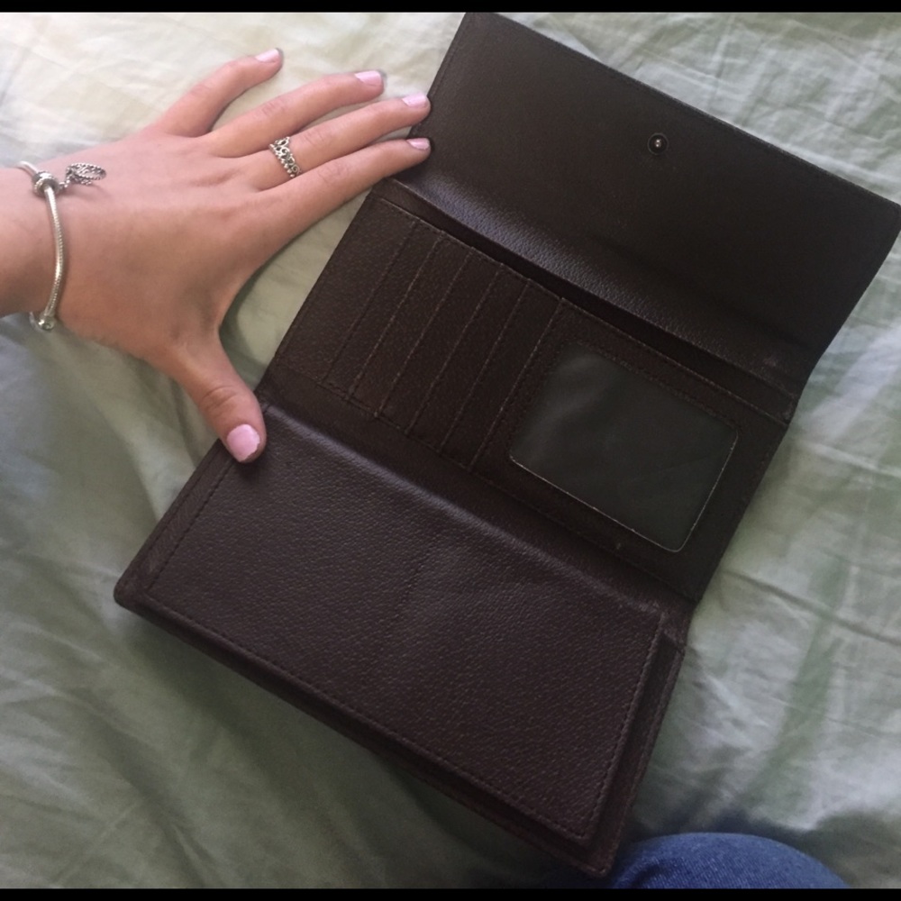 wallet - Picture 2 of 3