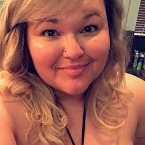 Meet your Posher, Renee