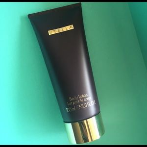 New 3.3 fl. oz. body lotion by Stella McCartney