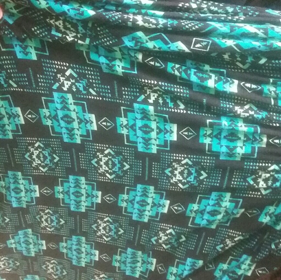 Mint & Black Tribal Skirt - Picture 2 of 2