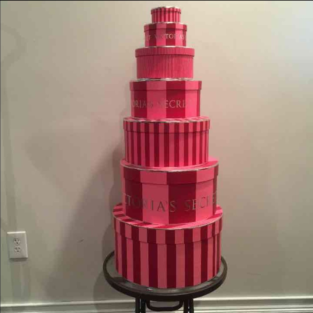 Victoria's secret hat boxes