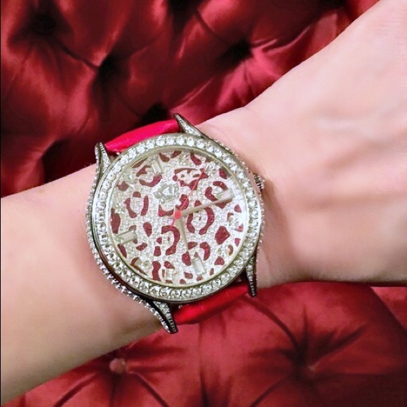 SOLD - DITA VON TEESE's Chouette Leopard watch - Picture 2 of 6