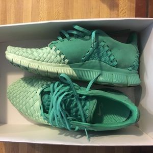 Nike free inneva woven