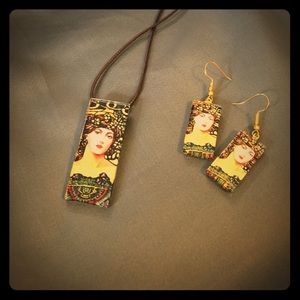 Peruvian glass art necklace