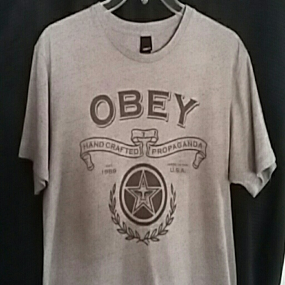 OBEY TSHIRT