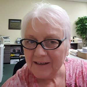 Meet your Posher, Eileen