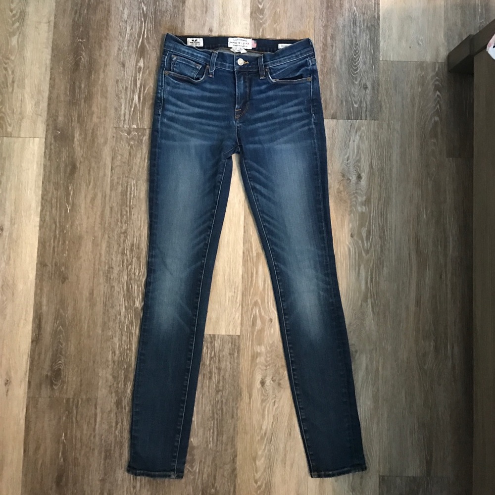 Lucky Jeans (Brooke)