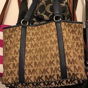 Mk purse