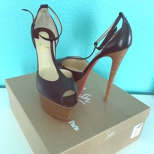 Christian Louboutin Amy Kid T-strap Pumps