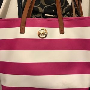 Mk purse