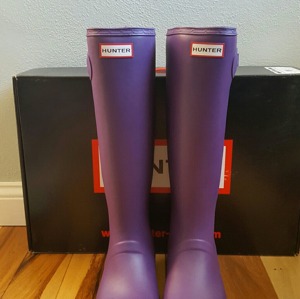 Brand new Women's Original Tour Hunter boots