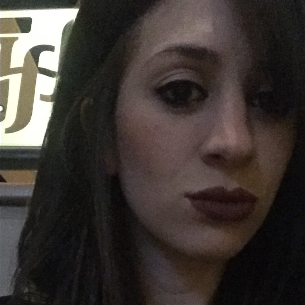 Meet your Posher, Cindy