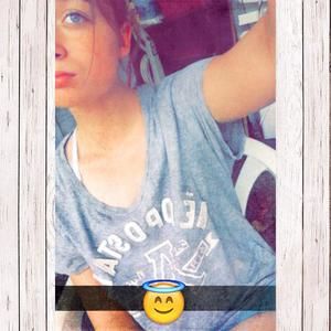 Meet your Posher, Olivia