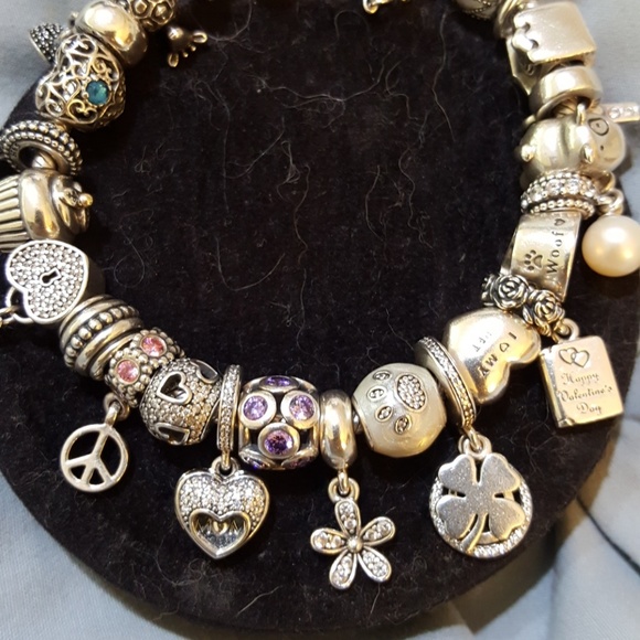 Final Reduction - Pandora Whimsical Light charm Final Reduction - Pandora Whimsical Light charm
