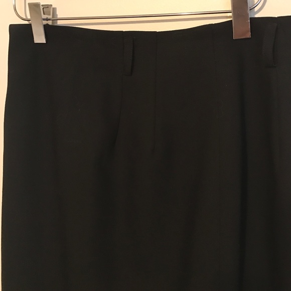 Beautiful Talbots Petite 6 GUC wool soft skirt - Picture 2 of 5