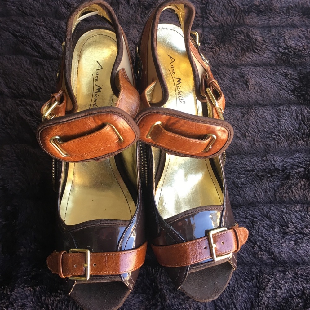 Beautiful open toe heels with buckles