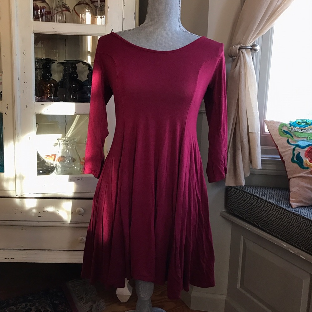 Dark Red/Maroon Quarter Sleeved Dress