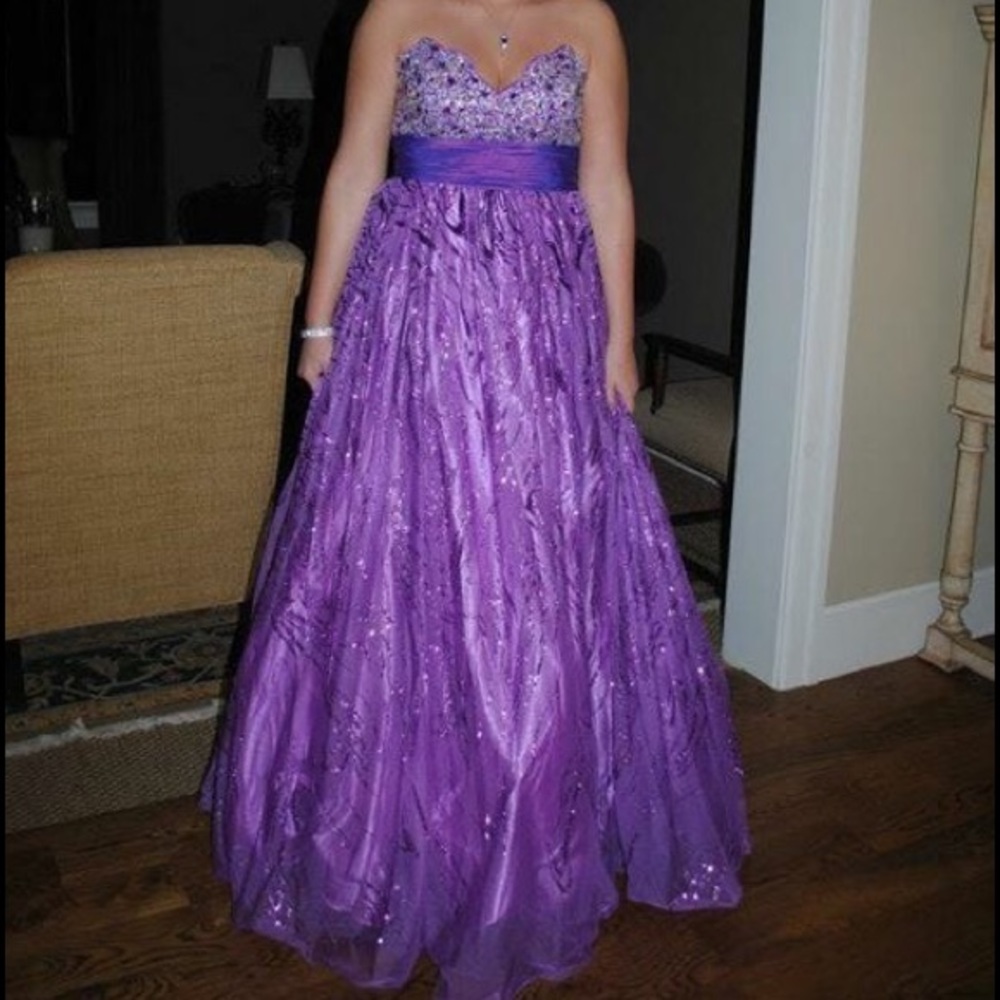 Sherri Hill Prom Dress