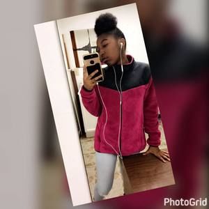 Meet your Posher, Cherivyonna