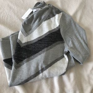 Chevron striped gray sweater