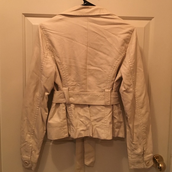 Forever 21 faux leather cream jacket.  Size L. - Picture 4 of 4