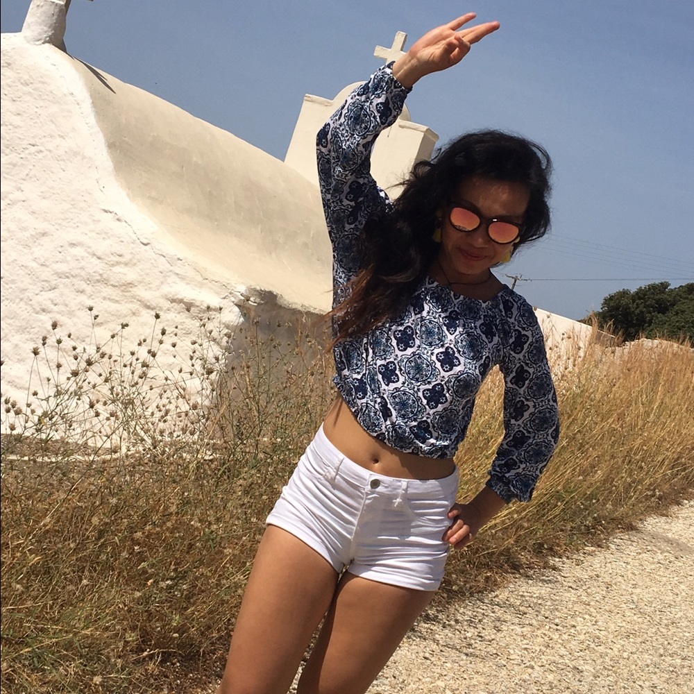 Meet your Posher, Jeannie