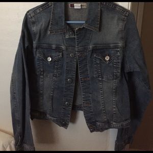 Light denim Jean jacket
