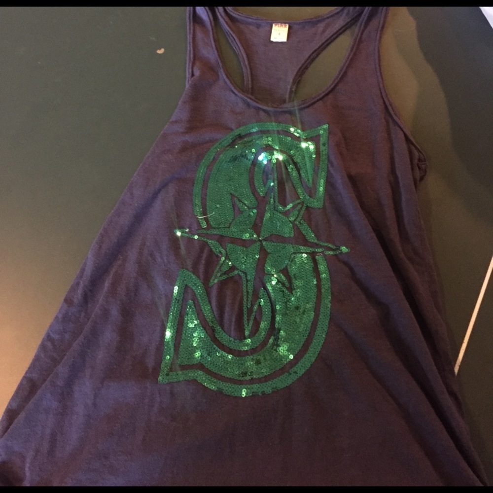 PINK. Seattle Mariners sparkle top! 🎀