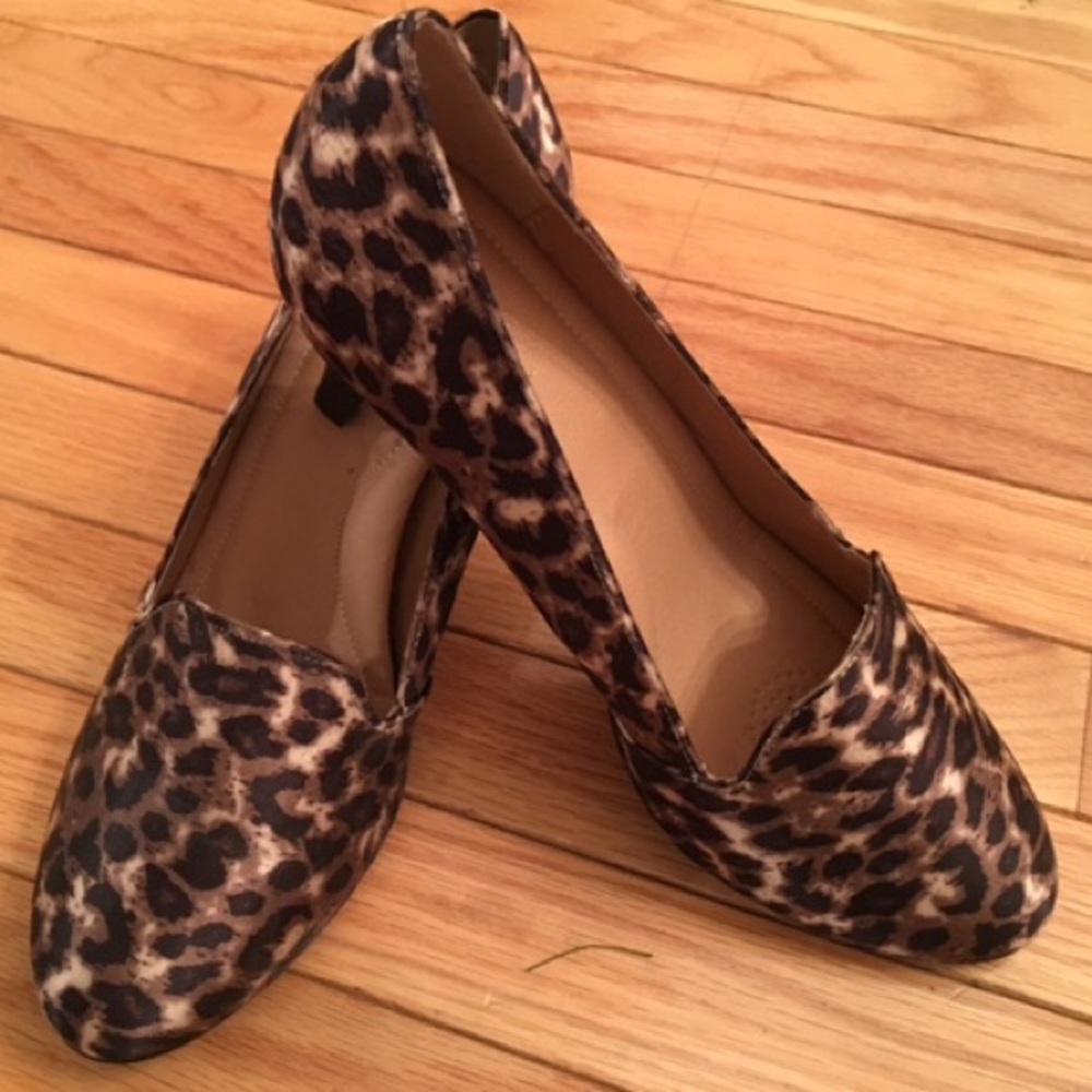 Leopard Print Low Heeled Pumps