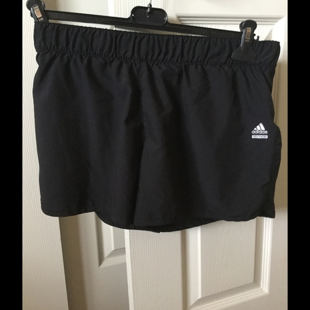 Women Adidas Tech-fit shorts
